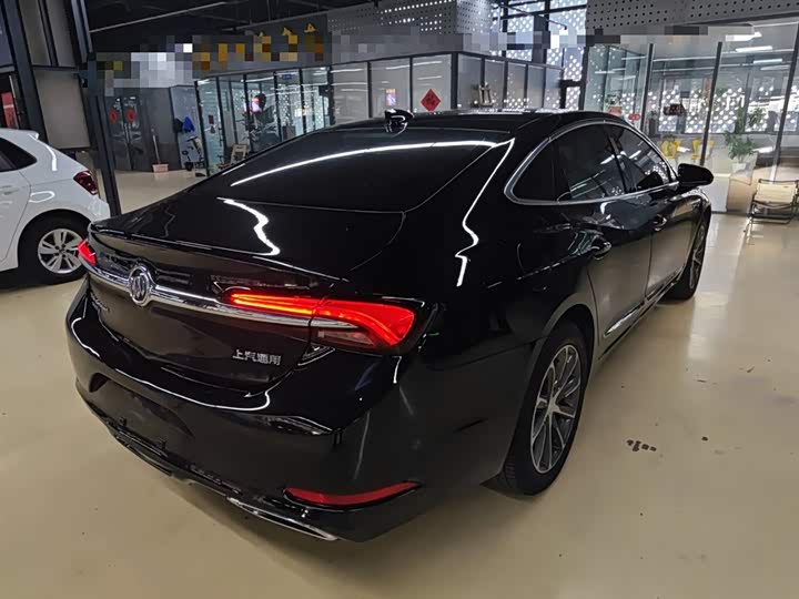 Фото 7 - Buick LaCrosse