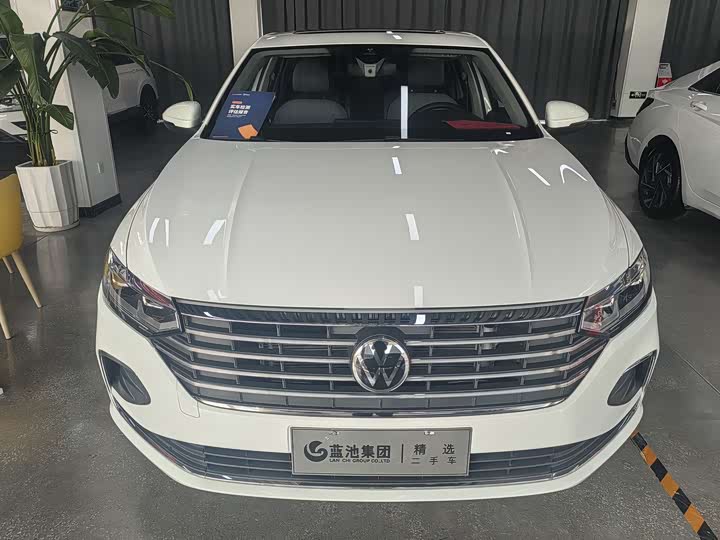 Фото 5 - Volkswagen Lavida