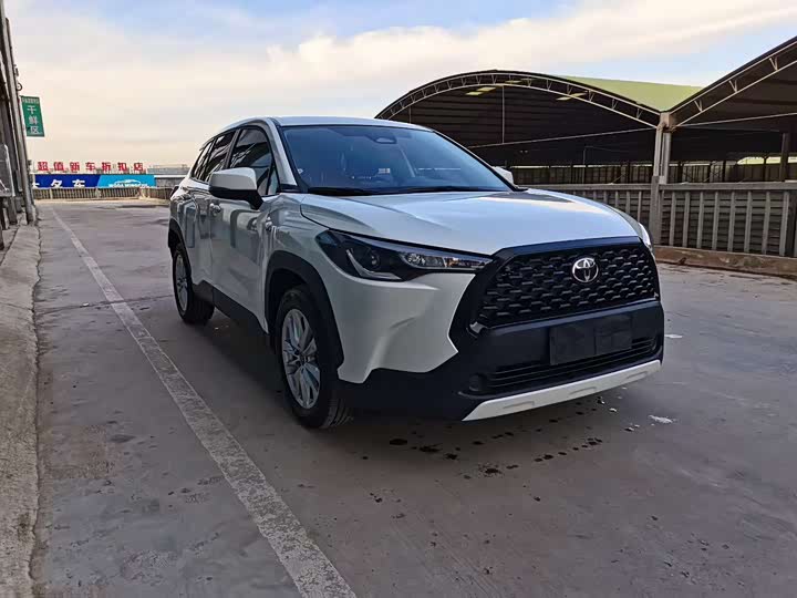 Фото 3 - Toyota Corolla Cross