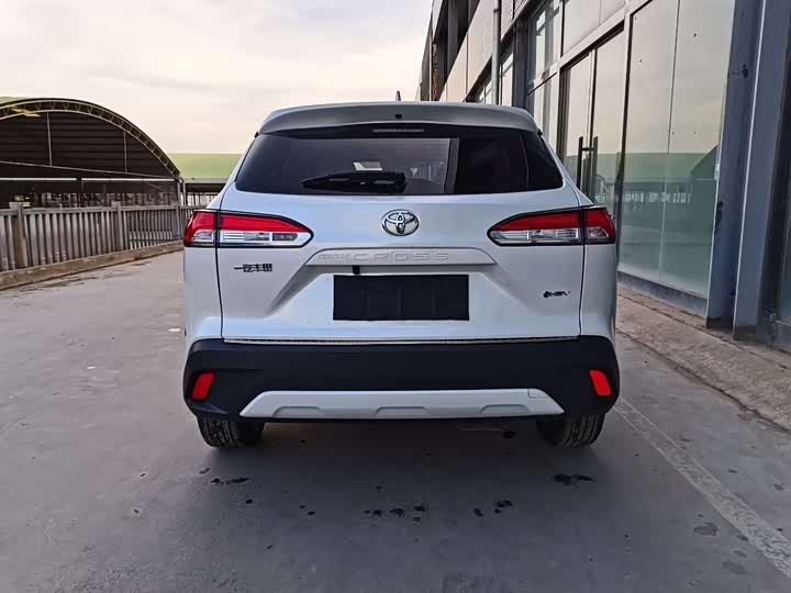 Фото 5 - Toyota Corolla Cross