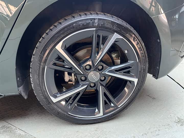 Фото 9 - Audi A3