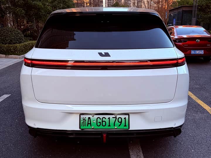 Фото 7 - LiXiang L7