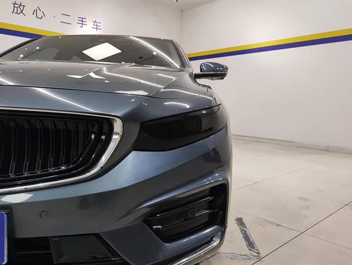 Фото 5 - Geely Preface