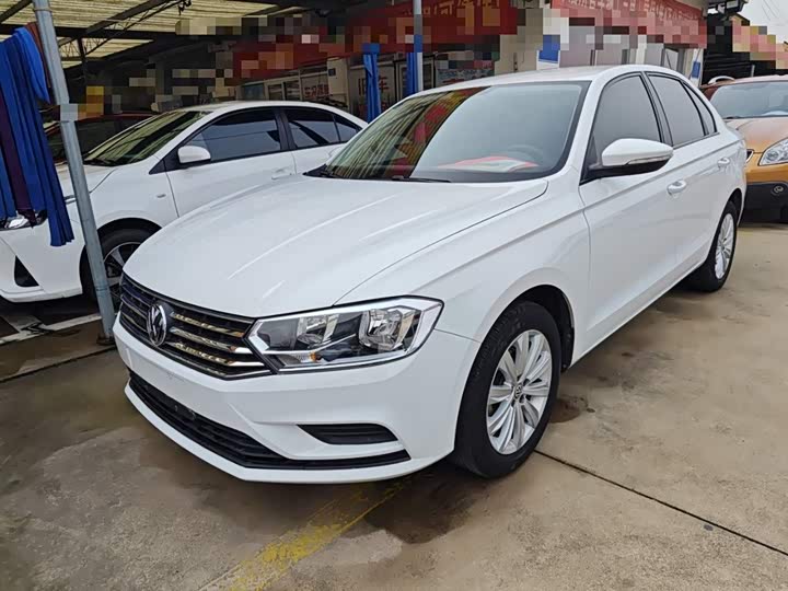 Фото 1 - Volkswagen Bora