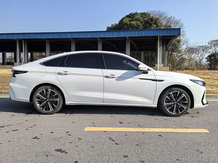 Фото 4 - Chery Arrizo 8