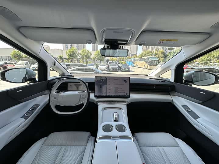 Фото 5 - XPeng X9