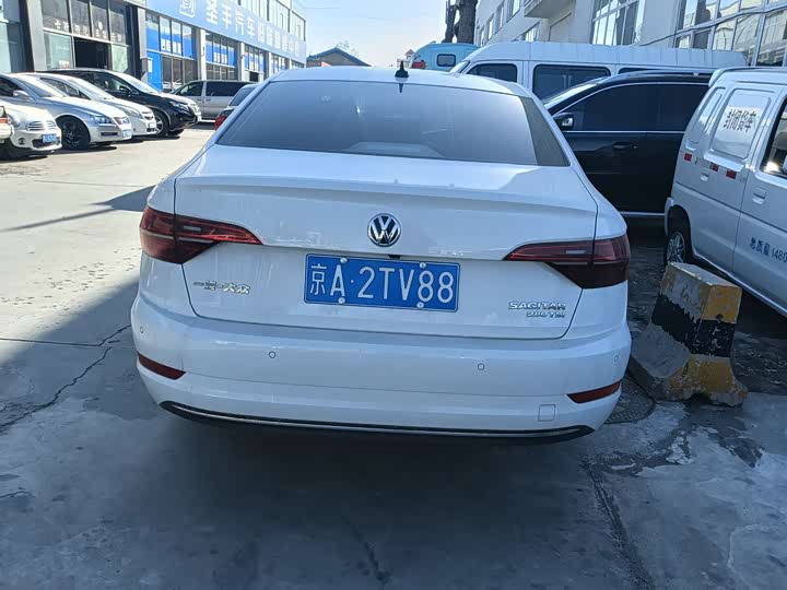 Фото 6 - Volkswagen Sagitar L