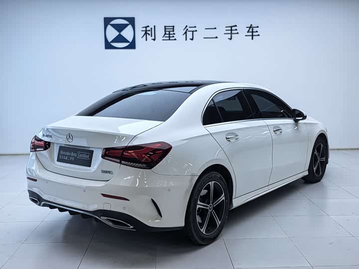 Фото 4 - Mercedes-Benz A-Class