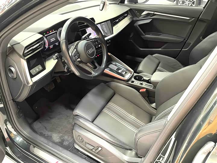 Фото 5 - Audi A3