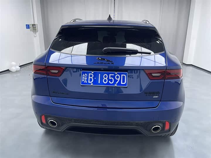 Фото 5 - Jaguar E-Pace