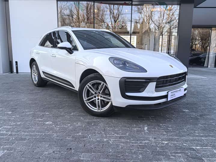 Фото 2 - Porsche Macan