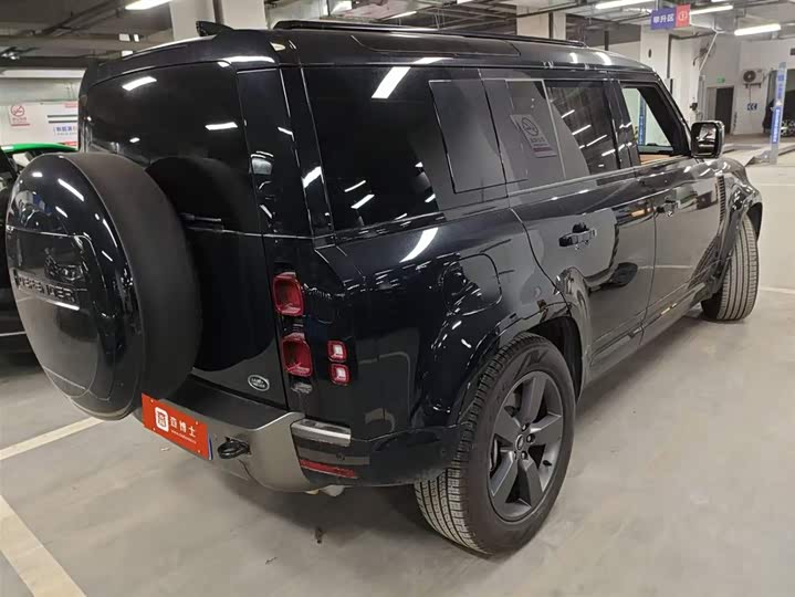 Фото 2 - Land Rover Defender