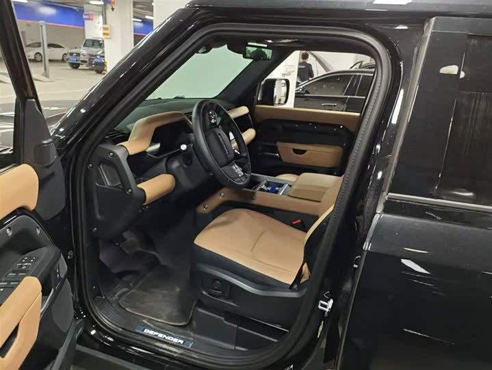 Фото 3 - Land Rover Defender