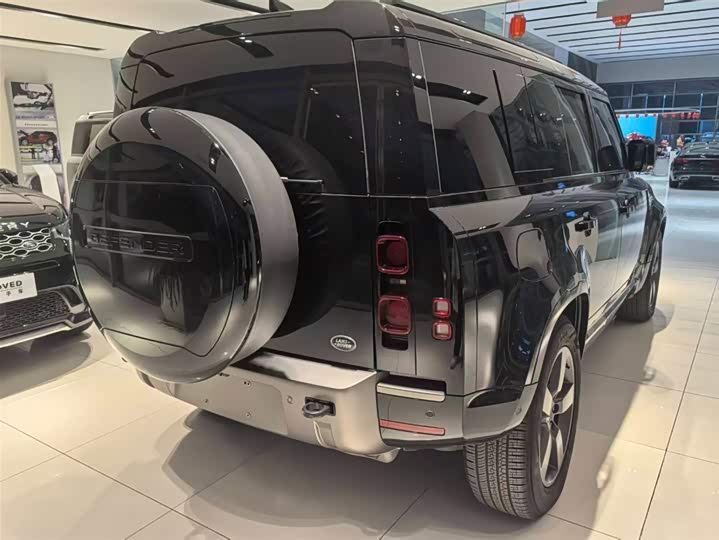 Фото 5 - Land Rover Defender