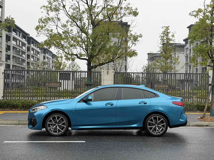 Фото 3 - BMW 2 Series