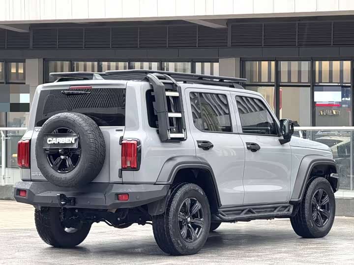 Фото 4 - Tank 300