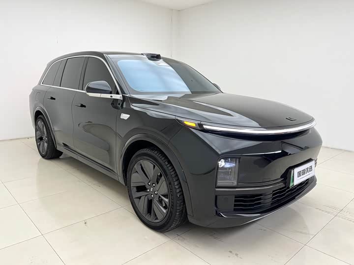 Фото 2 - LiXiang L8