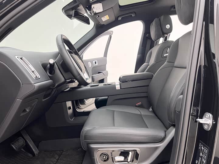 Фото 7 - LiXiang L8