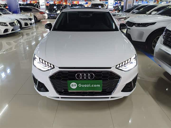 Фото 3 - Audi A4L