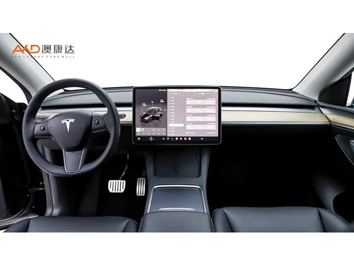 Фото 5 - Tesla Model Y