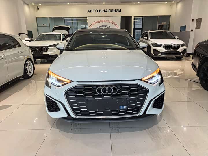 Фото 2 - Audi A3