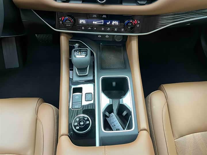 Фото 5 - Nissan Pathfinder