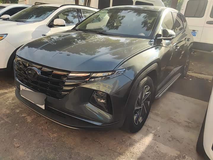 Фото 1 - Hyundai Tucson L