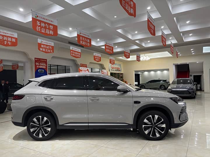 Фото 4 - BYD Song Plus Hybrid/EV