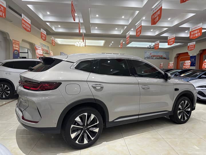 Фото 5 - BYD Song Plus Hybrid/EV