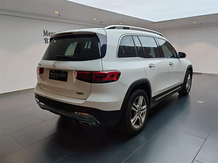 Фото 6 - Mercedes-Benz GLB-Class