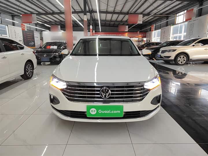 Фото 3 - Volkswagen Lavida