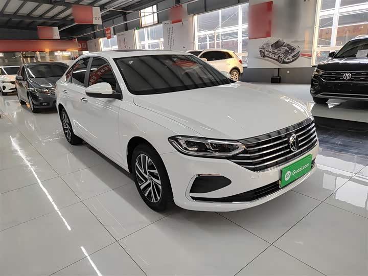 Фото 4 - Volkswagen Lavida