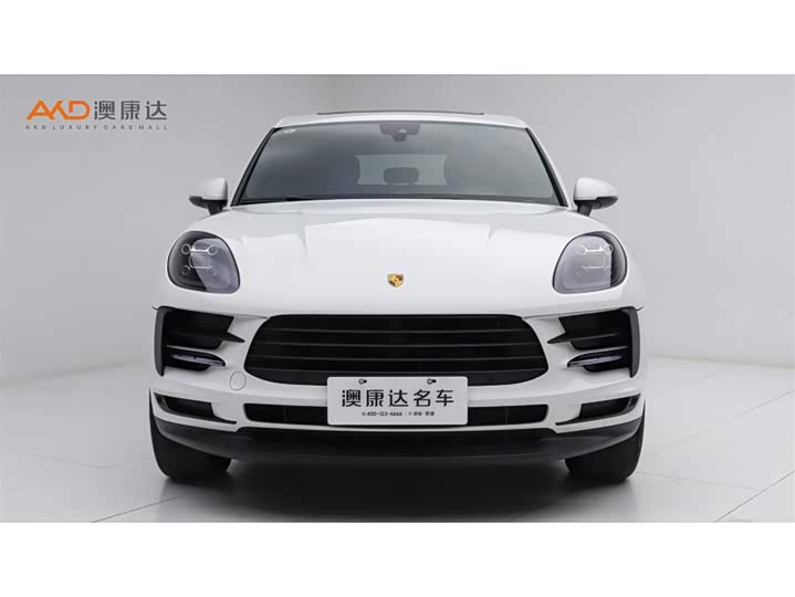 Фото 2 - Porsche Macan
