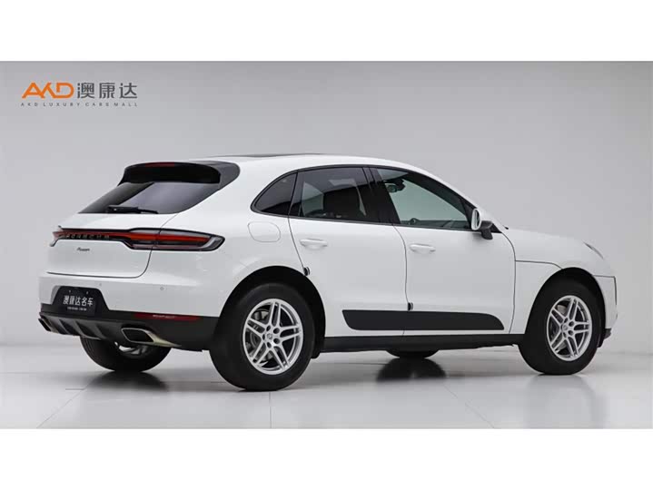 Фото 3 - Porsche Macan