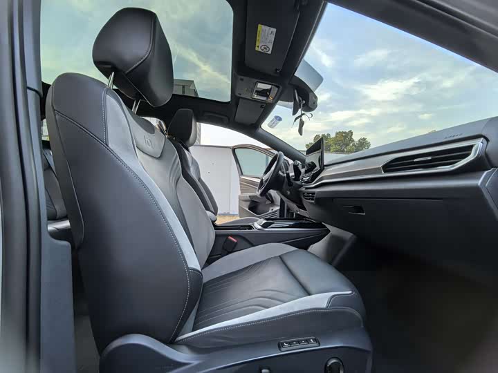 Фото 7 - Volkswagen ID.4 Crozz