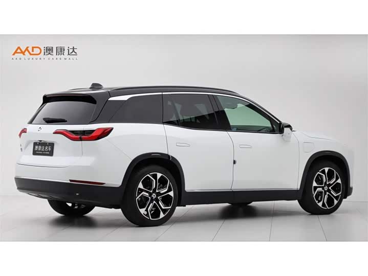 Фото 3 - Nio ES8