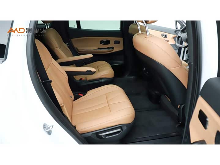 Фото 8 - Nio ES8