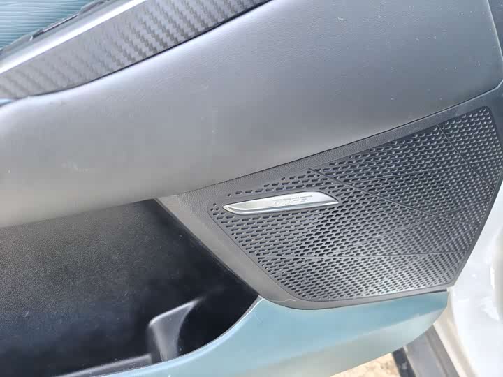 Фото 7 - MG Motor 7