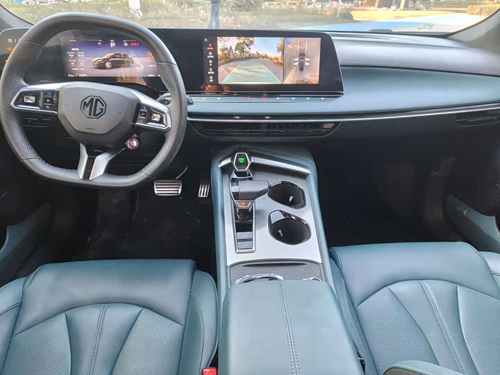 Фото 9 - MG Motor 7