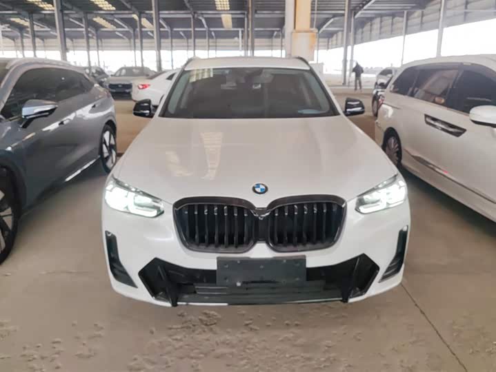 Фото 2 - BMW X3