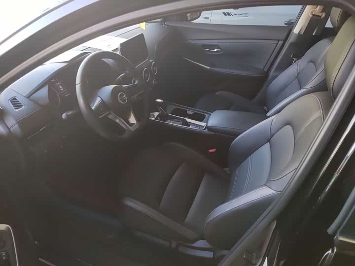 Фото 4 - Nissan Sylphy