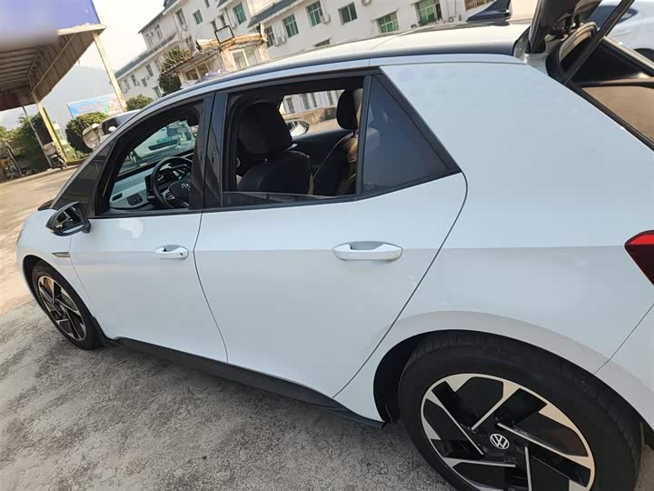 Фото 5 - Volkswagen ID.3