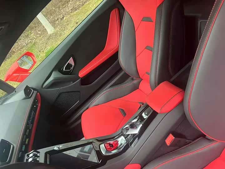 Фото 4 - Lamborghini Huracán