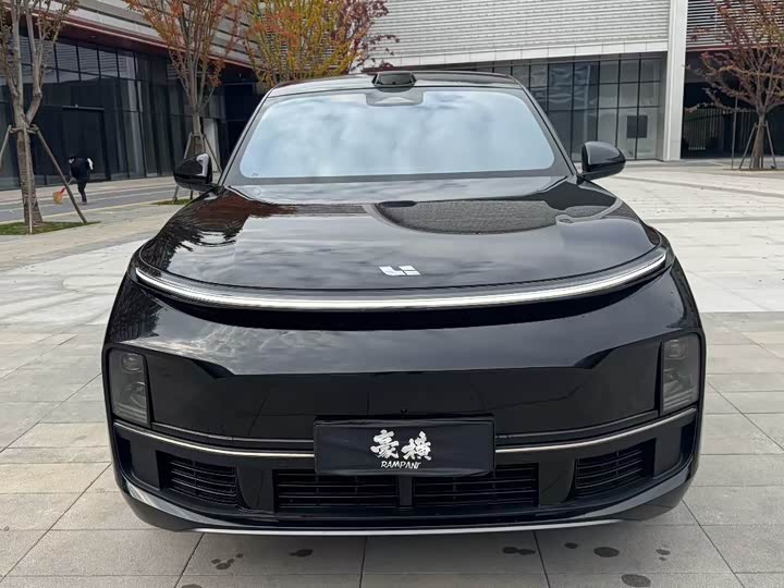 Фото 2 - LiXiang L9