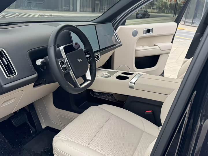 Фото 6 - LiXiang L9