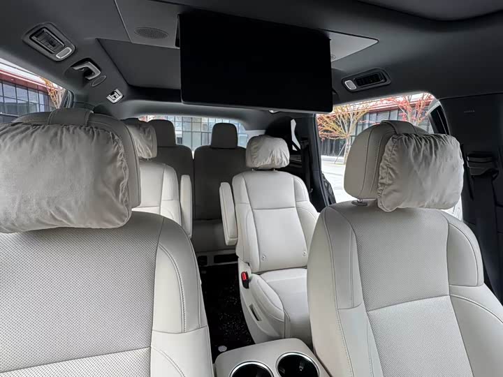 Фото 9 - LiXiang L9