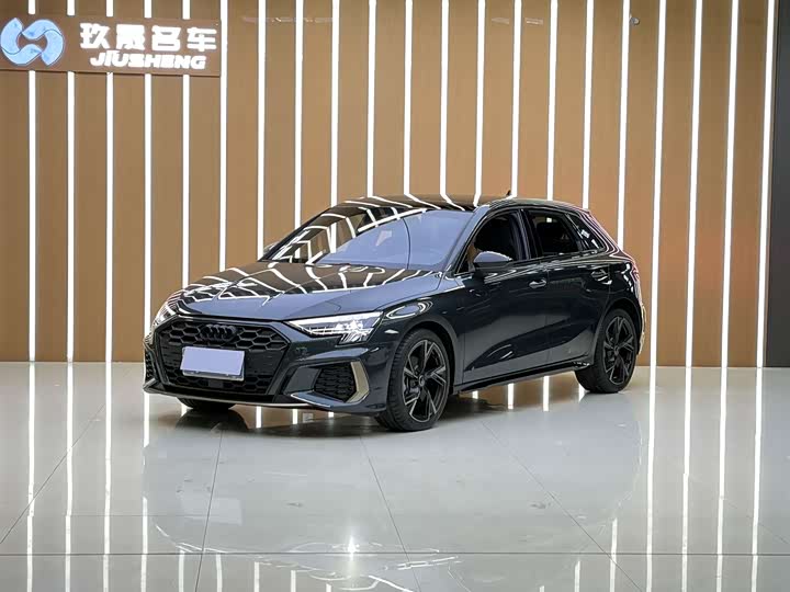 Фото 1 - Audi A3