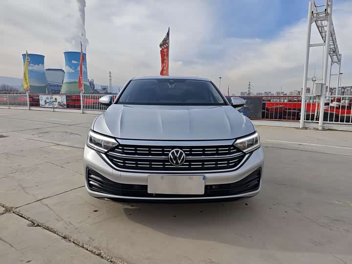 Фото 2 - Volkswagen Sagitar L