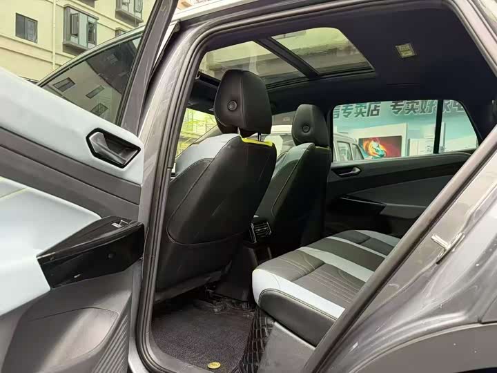 Фото 9 - Volkswagen ID.4 X