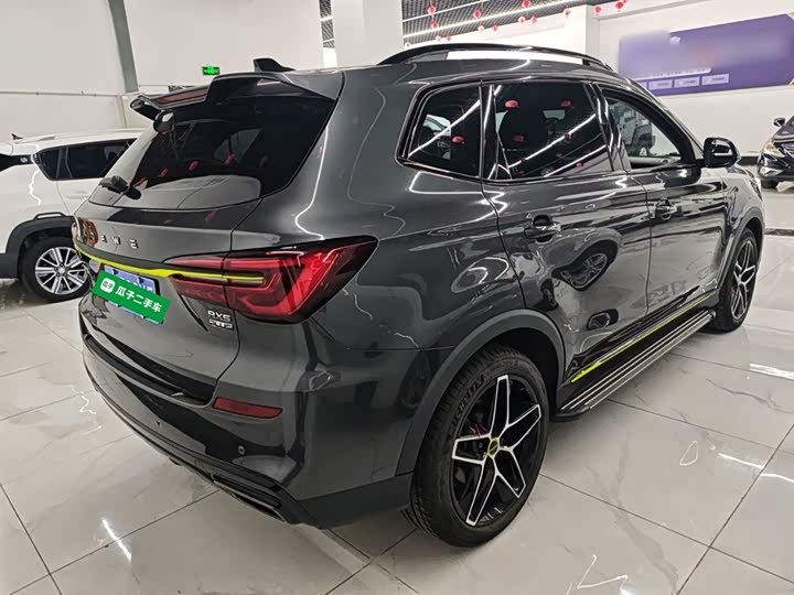 Фото 7 - Roewe RX5